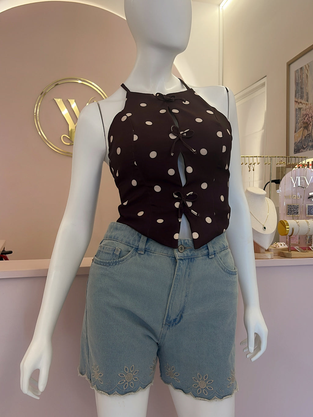 Short Bordado Girasol